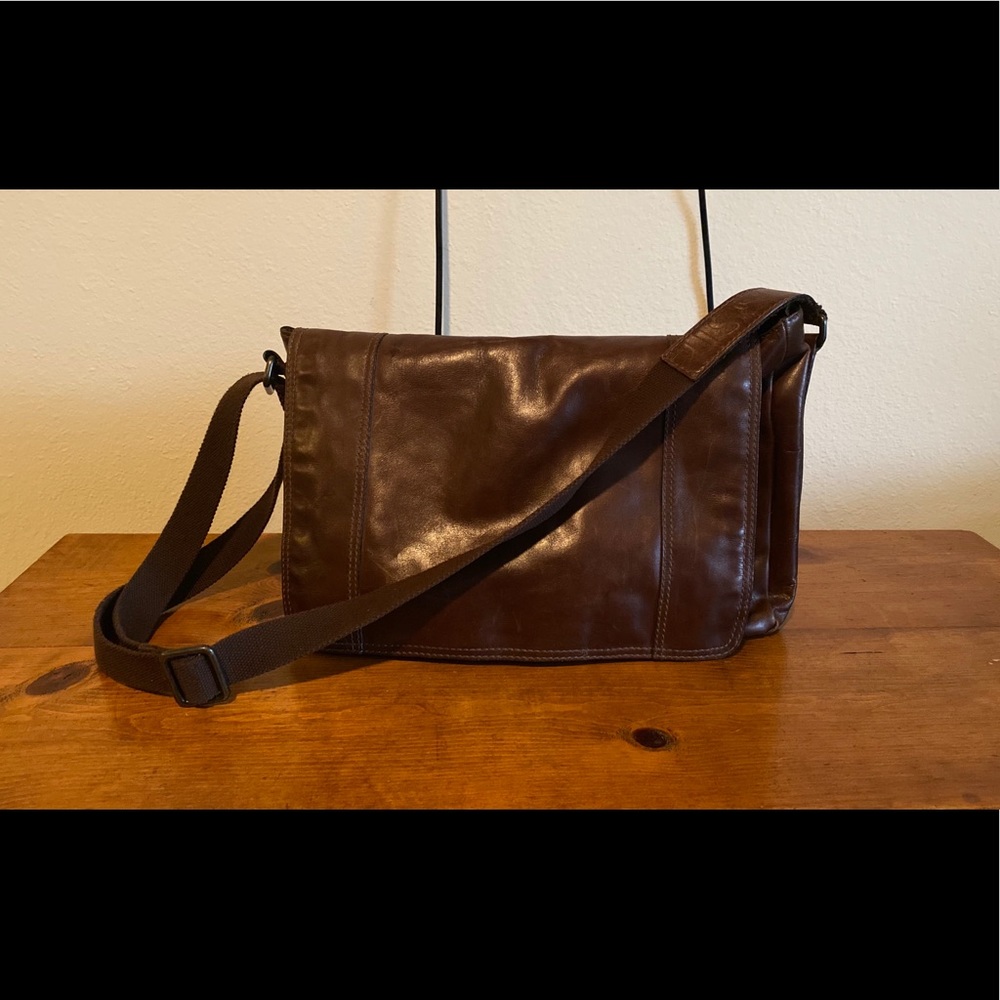 Fossil Leather Messenger Bag